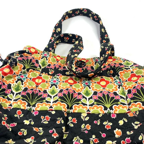 Quilted Floral Tote Bag, Vegan Friendly, Cottage, Prairie. - Picture 9 of 11